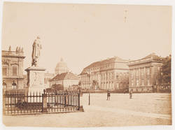 Unter den Linden mit Kronprinzenpalais