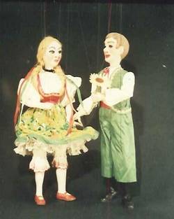 Varietémarionette Amand & Wanda: ungarisches Tanzpaar;