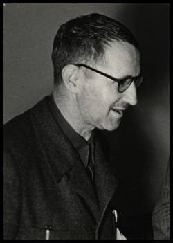 Bertolt Brecht;