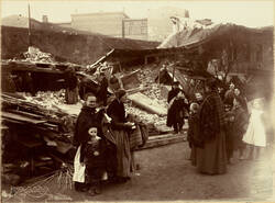 Gerichtsstraße 23. Eingestürztes Haus nach dem Panke-Hochwasser am 14. April 1902