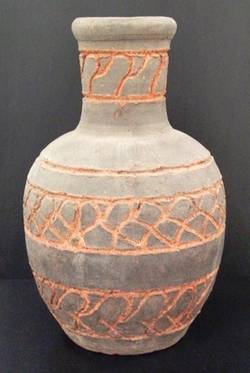Antikisierende Vase
