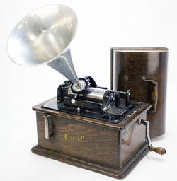 Edison Phonograph;