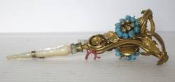 Bouquet-Halter mit türkisfarbenen Perlen und Perlmuttgriff