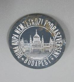 Button zum Internationalen Friseurwettbewerb in Budapest