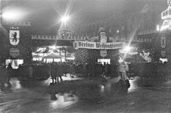 Eingang Berliner Weihnachtsmarkt;