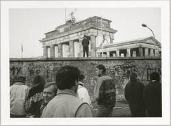 "Mauerfall am Brandenburger Tor"