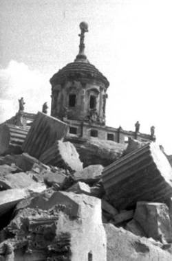 zerstörtes Gebäude