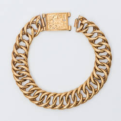 Armband aus Gold mit graviertem Verschluss - Grabung Nikolaikirche 1957-58