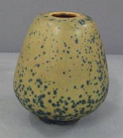 Vase, blau-grün glasiert