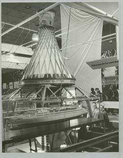 "Schiffsmodellprüfung". Industrieausstellung Berlin 1968