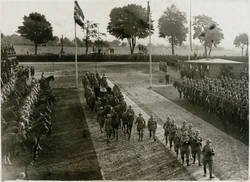 Beisetzungsfeier des Reichspräsidenten Genralfeldmarschall Paul von Hindenburg in Tannenberg am 7.8.34.