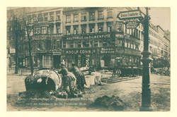 Berliner Großkampftage der großen Revolution März 1919. Nach den Kämpfen in der Großen Frankfurter Straße.