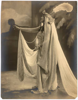 Margarete Arndt-Ober als Amneris in Aida;
