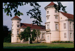 Schloss Rheinsberg am Ostufer des Grienericksees