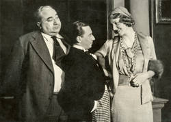 Szene mit Kurt Gerron, Curt Bois und Marie The Morel in Dienst am Kunden