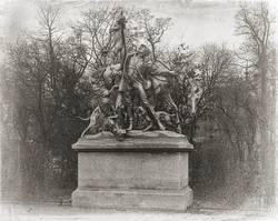 Großer Tiergarten Bronzegruppe "Fuchsjagd"