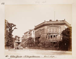 Blick vom Kemperplatz in die Lennéstraße, rechts die Villa Gerson