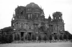 Der Berliner Dom am Lustgarten