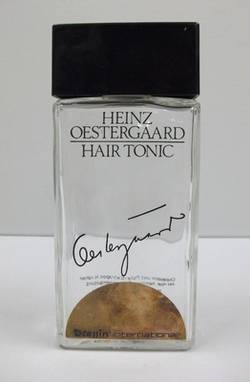 Flasche für Hair Tonic von der Firma Heinz Oestergaard;