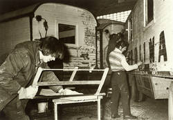 Reparaturen im Winterquartier des Staatszirkus der DDR in Hoppegarten;