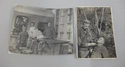 Zwei Fotografien zur provisorischen Rasur aus dem 1. Weltkrieg;