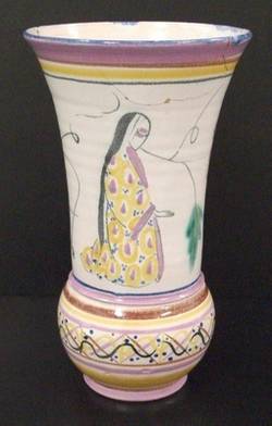 Vase, Frauengestalt und stilisierte Blumen