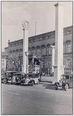 Palais K.W.I Strassenschmuck wegen des Besuchs von Ciano. 1939