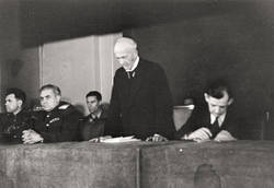 Magistratsgründung am 19.Mai 1945 mit Oberbürgermeister Dr. Arthur Werner