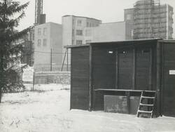Beobachtungsstand an der Berliner Mauer. Westseite