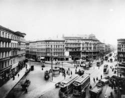Moritzplatz mit Blick zur Orianienstraße und zur Prinzenstraße
