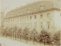 Klosterstraße 76, "Hohes Haus"