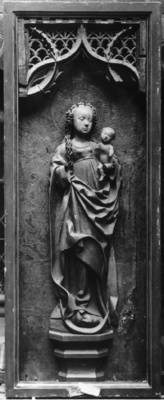 Linker Flügel des Retabels aus der Berliner Heilig-Geist-Kapelle mit Maria mit dem Kind