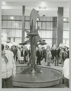 Auf der Industrieausstellung zeigt und sorgt seit gestern für eine neue Attraktion GABUN ... Industrieausstellung Berlin 1968