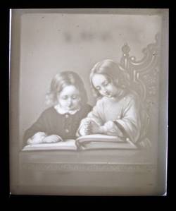 Lithophanie, Zwei lesende Kinder