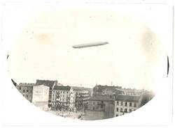 Zeppelin "Bodensee", aufgenommen vom Balkon Pettenkoferstraße 3 Riuchtung Schleidenplatz