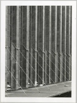 "Berlin- Flughafen Tempelhof Dachkonstruktion/ Detail"