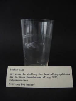 Glasbecher, Berliner Gewerbeausstellung 1896, Theater Altberlin