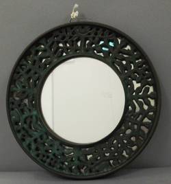 Spiegel mit Steinzeugrahmen, floraler Dekor