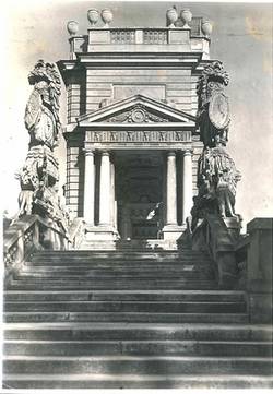 Teil-Nachlass Gerda Marhold - Positive - Zugang zur Gloriette im Park von Schloss Schönbrunn in Wien