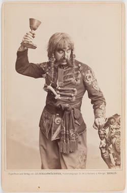 Arthur Vollmer als Graf Isolani in Die Piccolomini und Wallensteins Tod;
