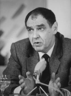 IFF 1988. Alexander Askoldow. Die Kommissarin. ;
