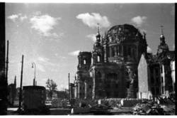Der zerstörte Berliner Dom 