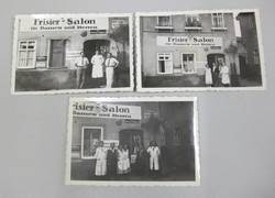 Drei Fotografien der Belegschaft des "Frisier-Salon für Damen und Herren" von Willy Denzan und Fritz Plaszczyk