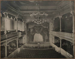 Innenansicht Rose-Theater, Grosse Frankfurter Str. 132 Ehemaliges Ostend Theater (Carl Weiß);