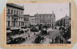 Alexanderplatz von der Stadtbahn aus gesehen.