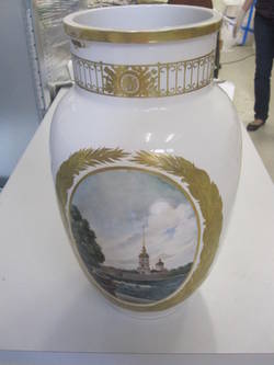 Vase mit Vedutenmalerei, Blick auf die Peter und Paul Festung, St. Petersburg (Leningrad);