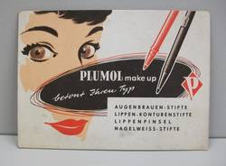 Zwei kleine Werbeaufsteller für Kosmetik von Plumol