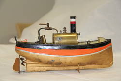 Dampfboot (Flussdampfer) mit liegendem Kessel