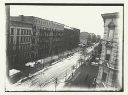 Dämmerung im Winter, Blick aus der Zille-Wohnung, Sophie-Charlotten-Straße,  in Richtung Nordwest [...]