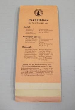 Rezeptblock für Verordnungen aus dem Nachlass der Familie Riedel